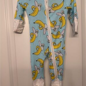 Little Sleepies Banana 0-3 zippy pajamas